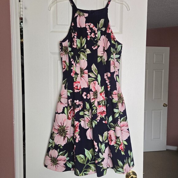 Vince Camuto Fit & Flare Floral Dress - Navy / Pink / Green - Size 6 - Picture 3 of 10